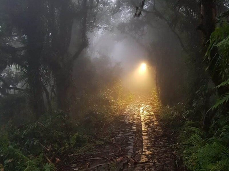 Gunung Lempuyang Wanderung im Dunkeln